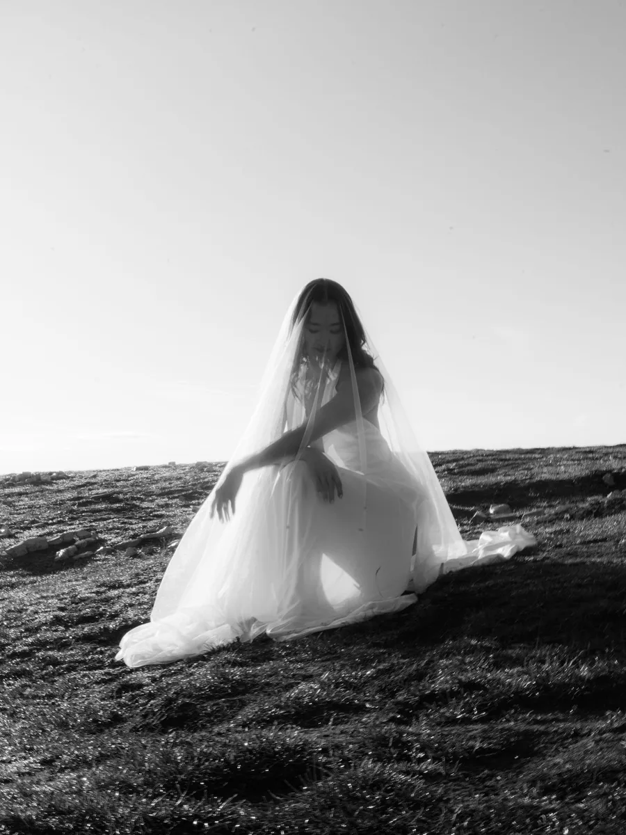 Candid wedding photography by Gemy Campei